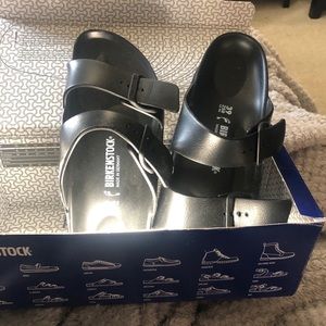 BIRKENSTOCK SANDALS